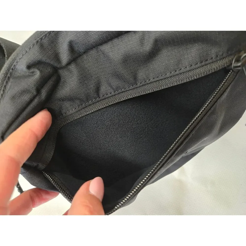 Columbia Black Fanny Hip Belt Bag Hiking‎ Travel Outdoor Utility